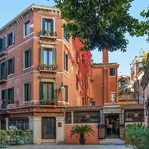Hotel La Fenice Et Des Artistes, Venedig