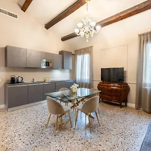  Apartamento San Vio Palace Luxury