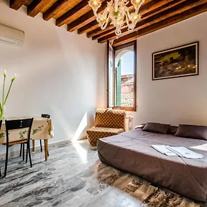 Venice Apartments Velence
